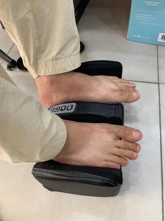 "Electric Foot Massager with Infrared Heating & Deep Kneading | 3-Speed Shiatsu Therapy for Pain Relief & Relaxation" - Image 6