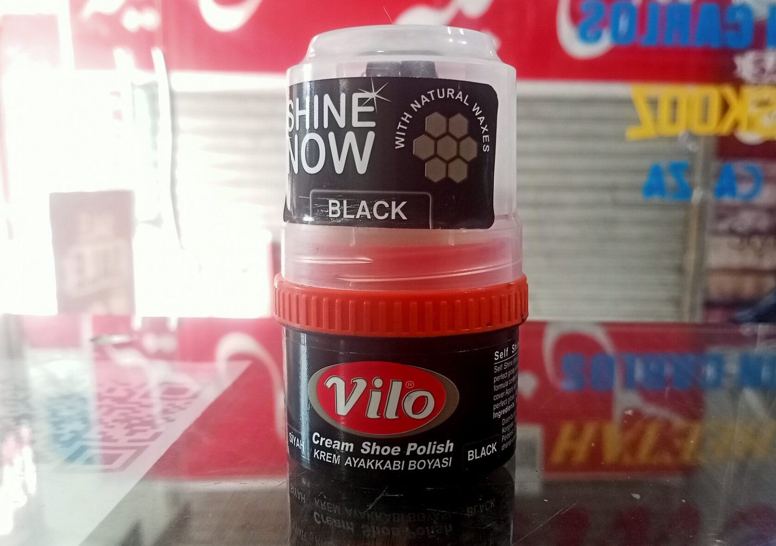 Vilo shoe polish in black